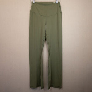 Offline by Aerie Real Me Xtra bootcut flare green leggings NWT-XL